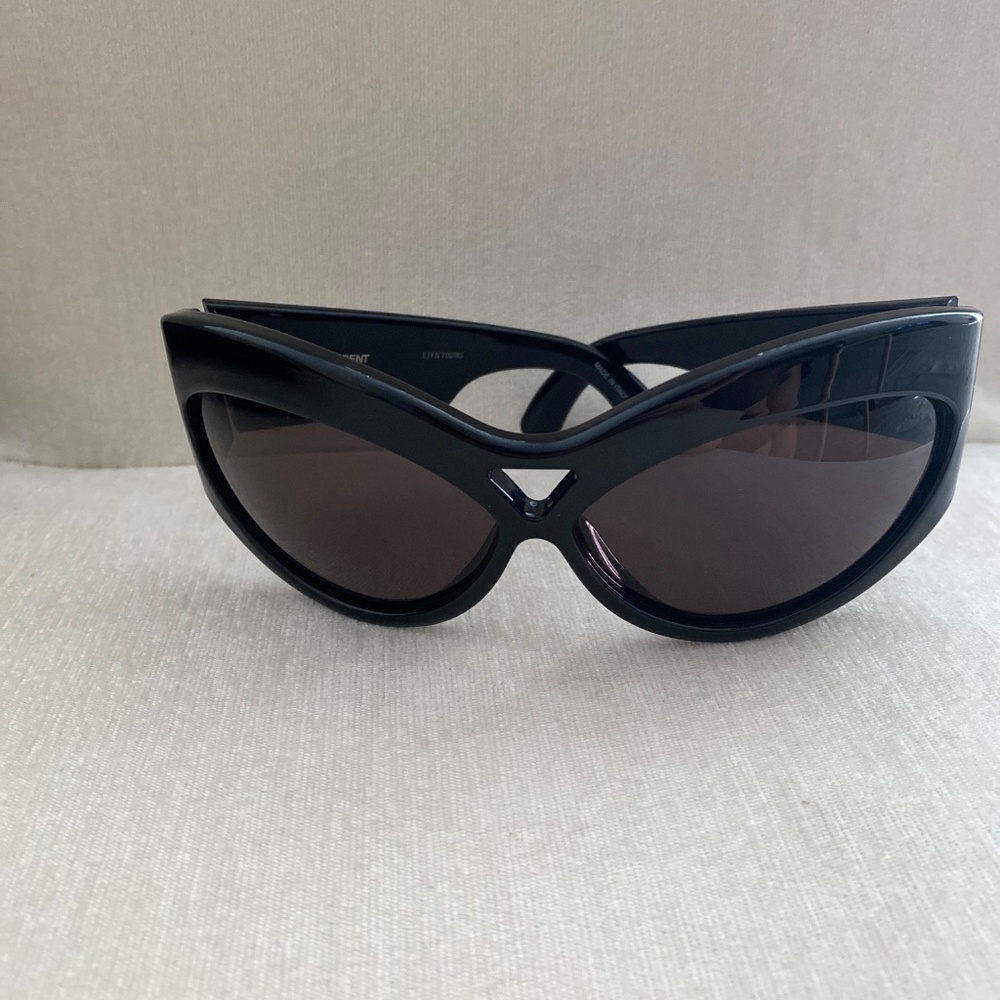 NWOT Saint Laurent 67mm Cat Eye black Sunglasses - Picture 4 of 11